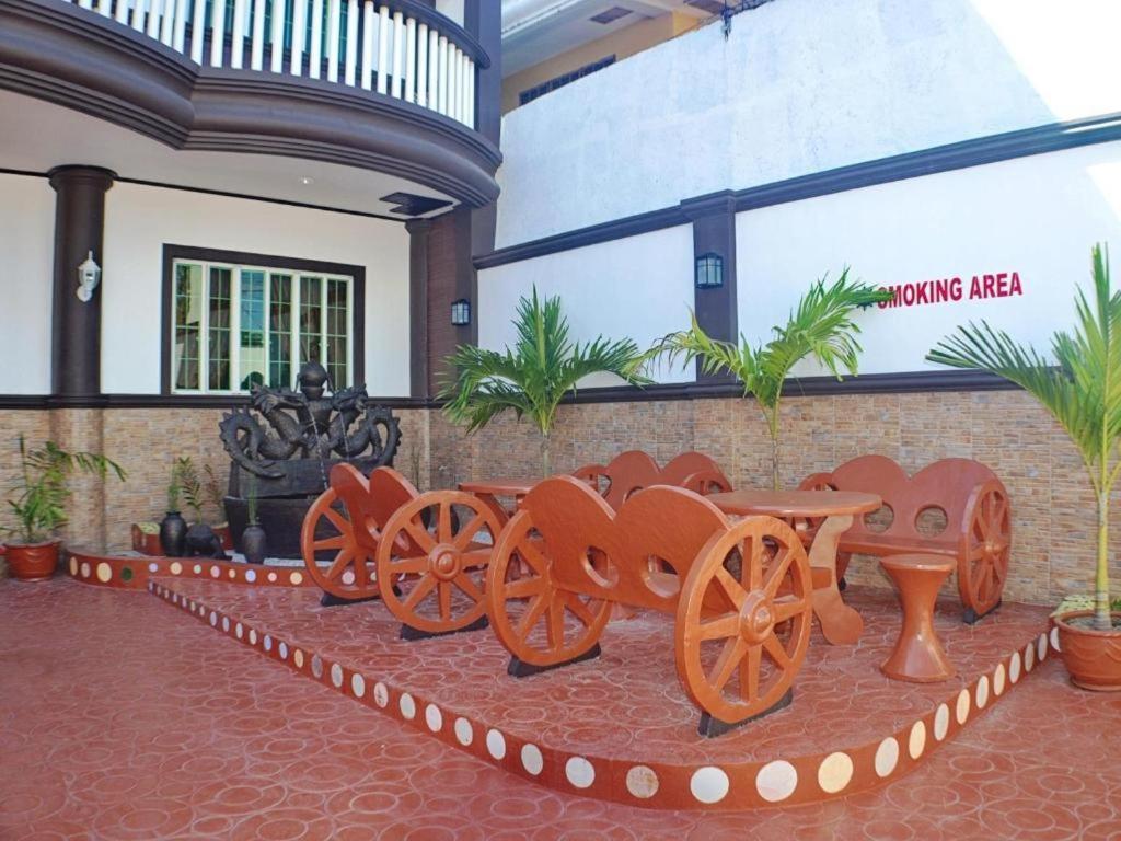 Mayon Backpackers Hostel Legazpi Eksteriør billede