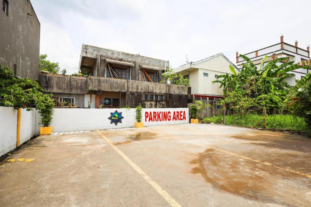 Mayon Backpackers Hostel Legazpi Eksteriør billede