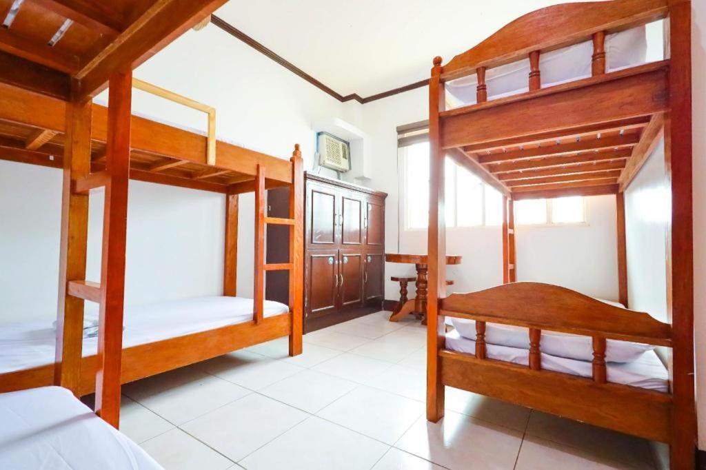Mayon Backpackers Hostel Legazpi Eksteriør billede