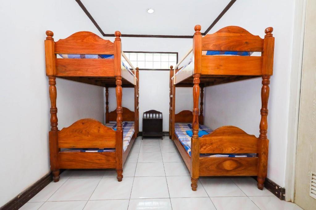 Mayon Backpackers Hostel Legazpi Eksteriør billede
